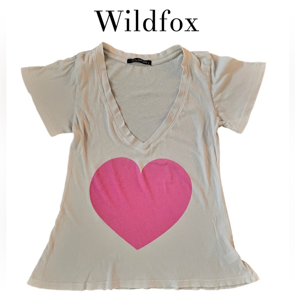 Wildfox Light Gray Pink Heart V Neck Tee Shirt Size Small